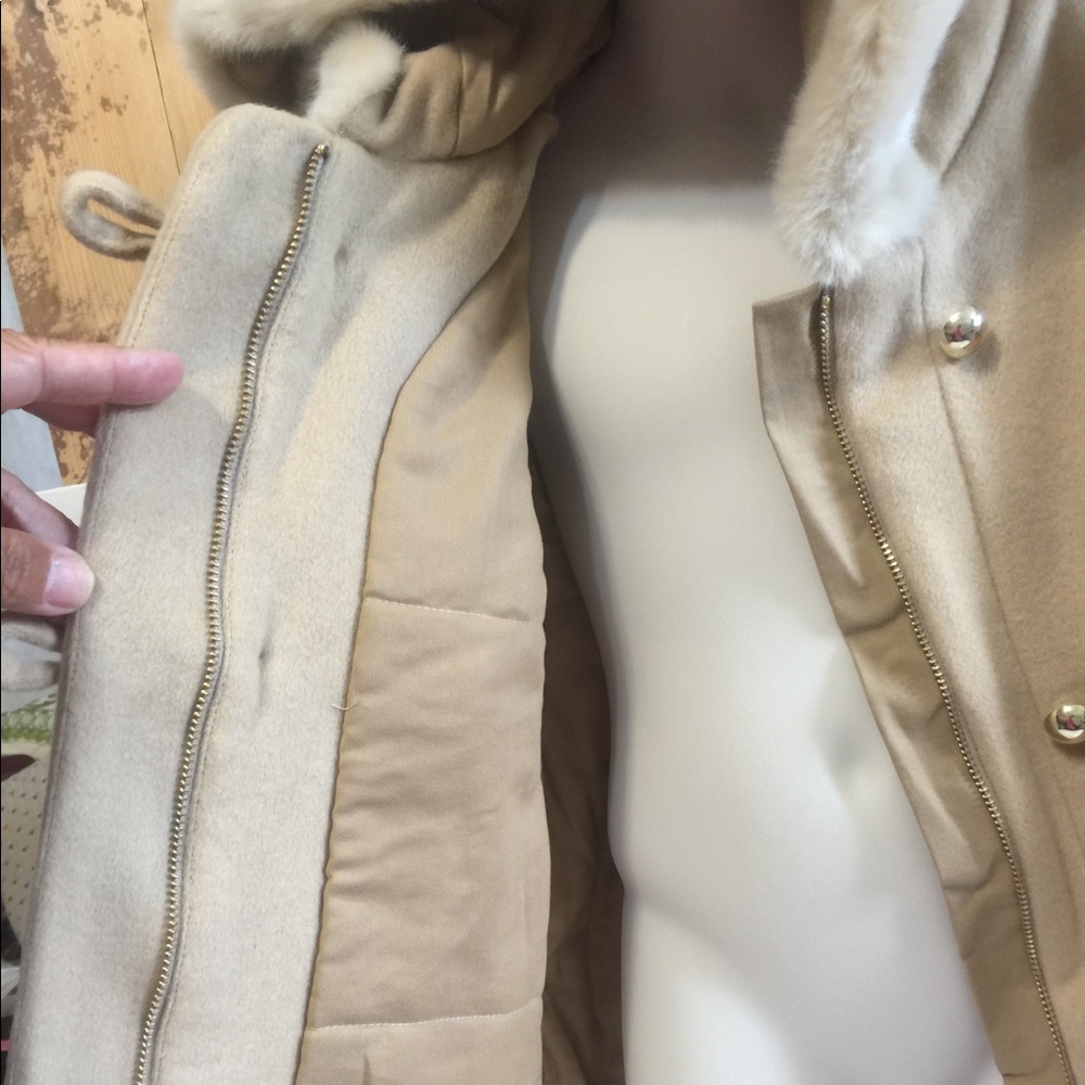 CHLOE GIRLS AUTHENTIC BEIGE WOOL COAT 2X HOST PICK!🎈🎉🙌🏻🥰👏🏻 - Picture 5 of 8